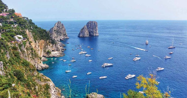 Best Things to do in Capri iconic view