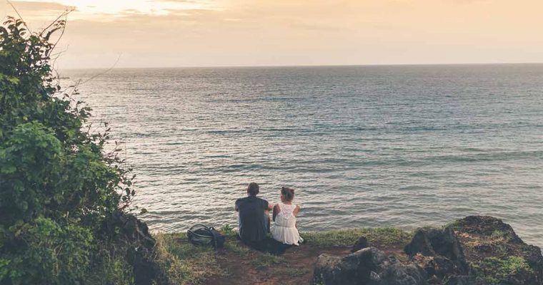 honeymoon planning checklist featured